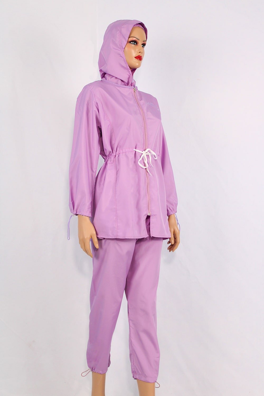 hijab-swimsuit-model