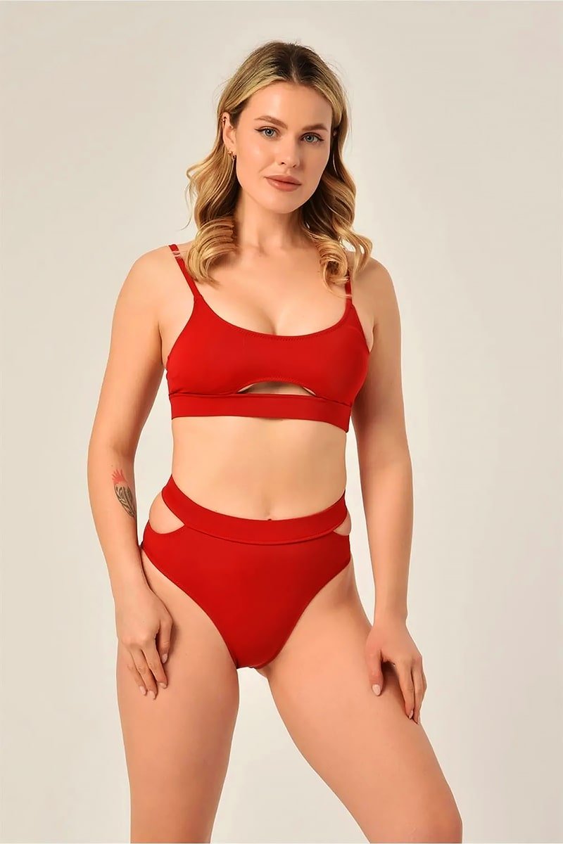 kirmizi-dekolteli-bikini