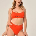 turuncu-dekolteli-bikini